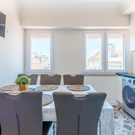 Bela Vista B In Lisbon